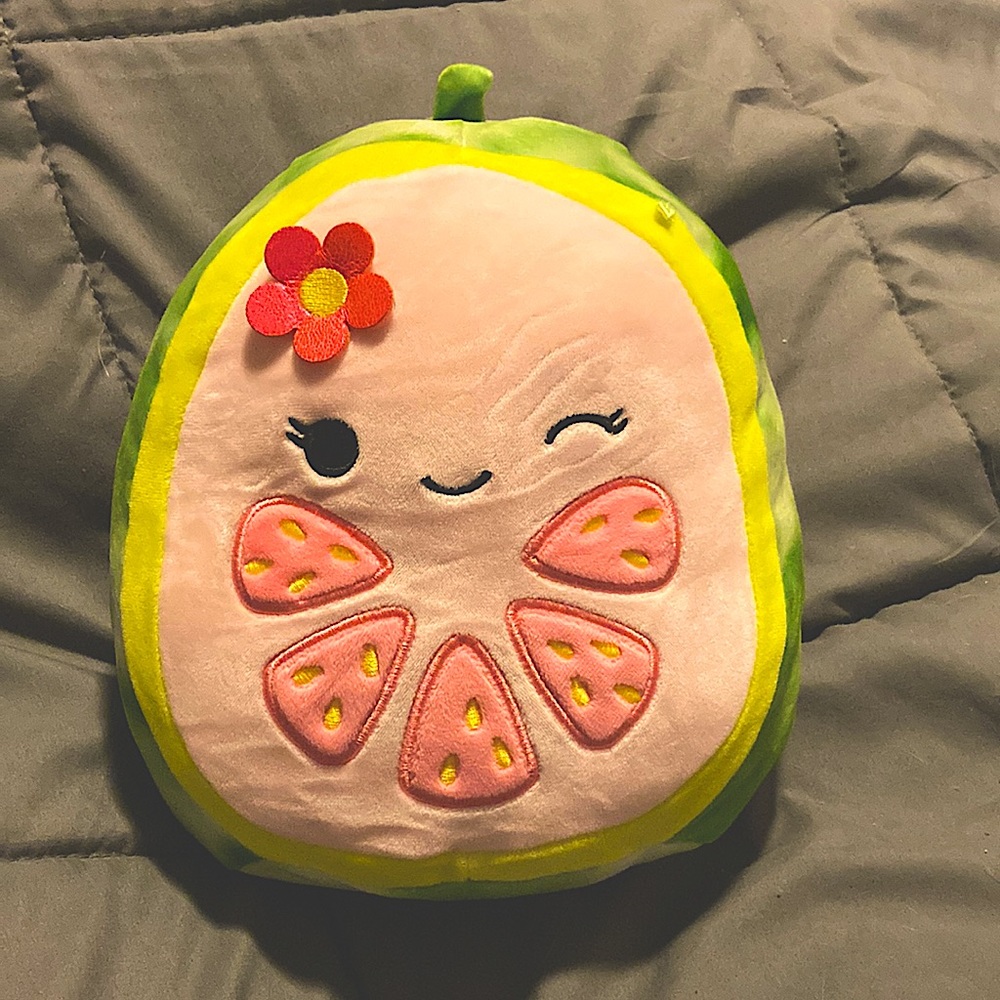 Lena Grapefruit Squishmellow